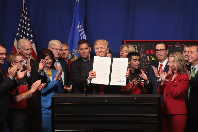 Trump executive order immigration GettyImages-669942122