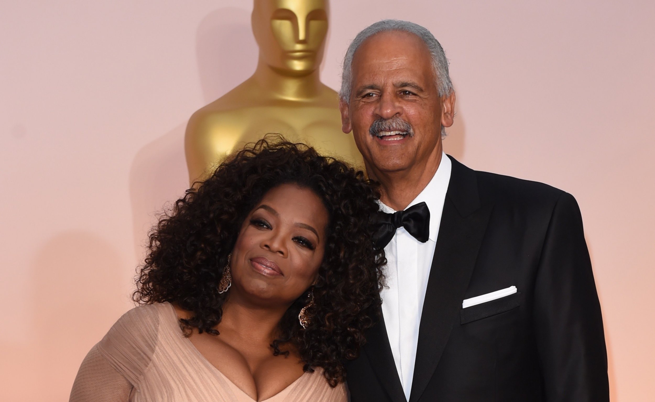 Stedman Graham 2024 Girlfriend, net worth, tattoos, smoking & body