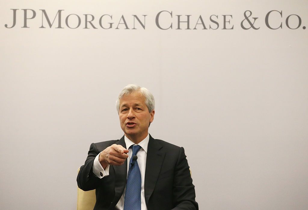 Bitcoin Backpedal: JPMorgan Chase CEO Jamie Dimon Regrets Calling ...