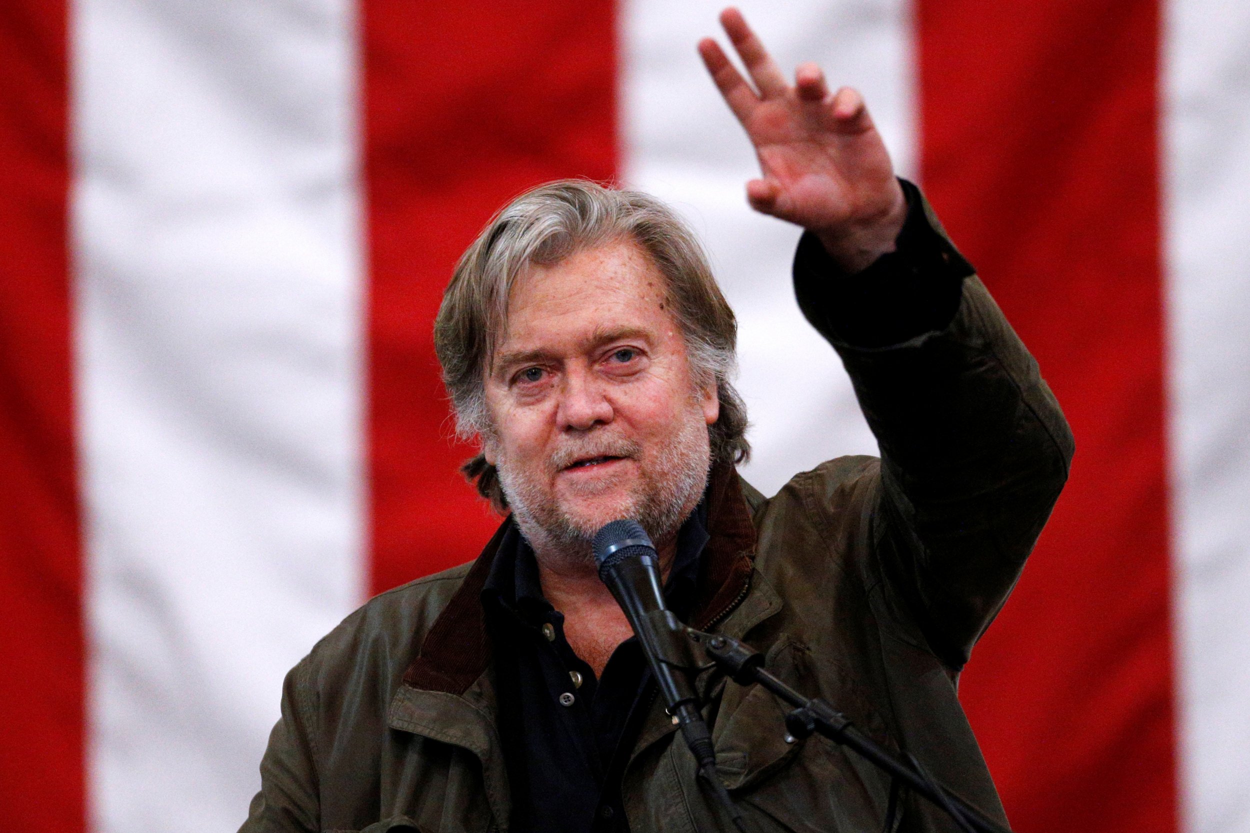 Steve Bannon is a Lone Warrior Fighting a Losing War After Breitbart ...