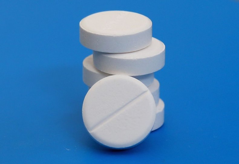 Acetaminophen tablets stacked