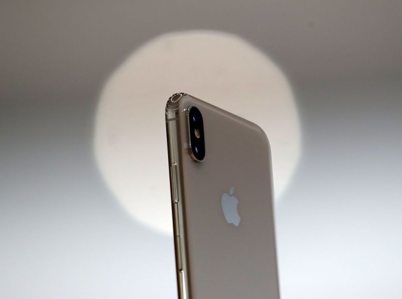 apple slow iphone tim cook