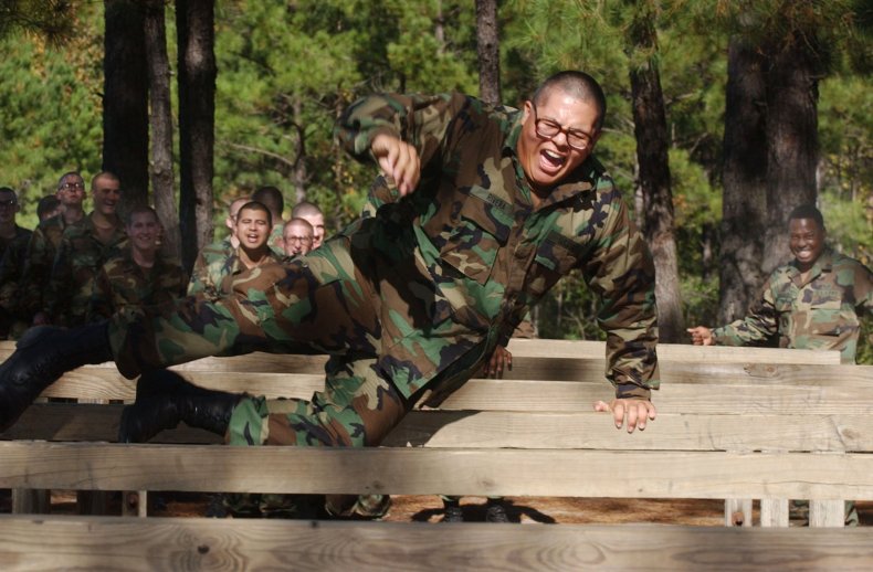01_10_Army_obesity