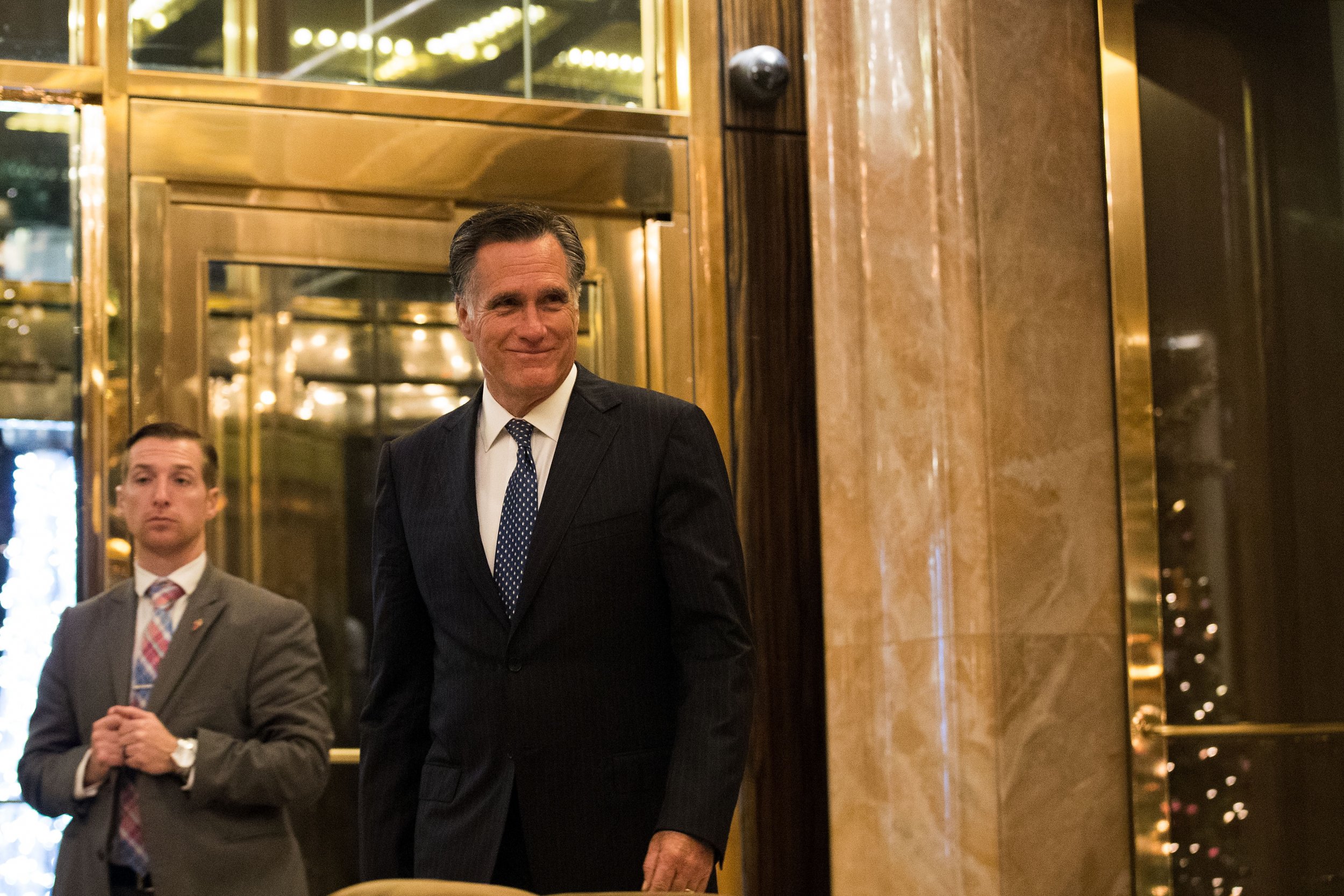 Mitt Romney Texts I M Running For Utah Senate Seat To Top Businessman