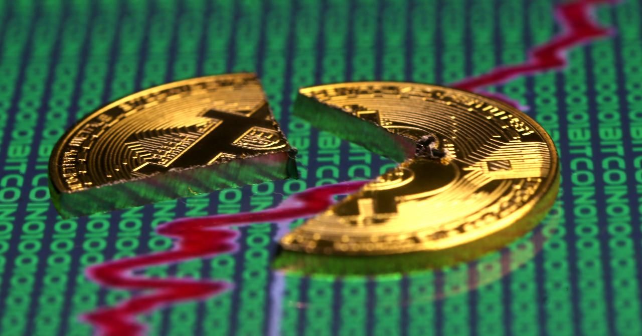 Bitcoin Price Fall: Investors Hold, Saying Cryptocurrency ...