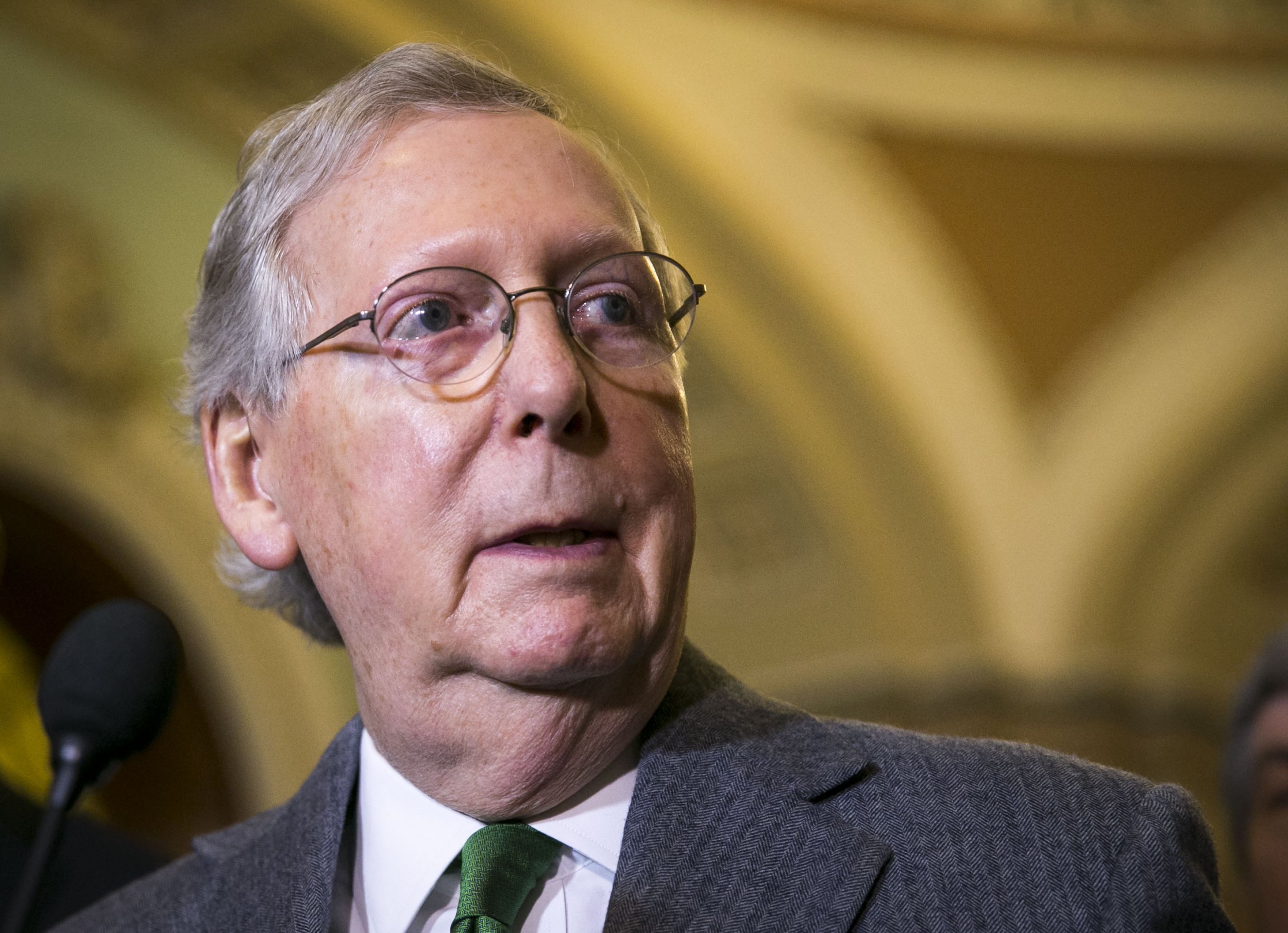 Government Shutdown Ultimatum From Mitch McConnell Was 'Ransom Note ...