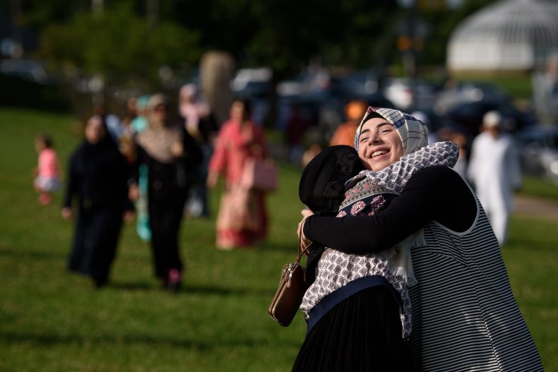 friends hugging ramadan