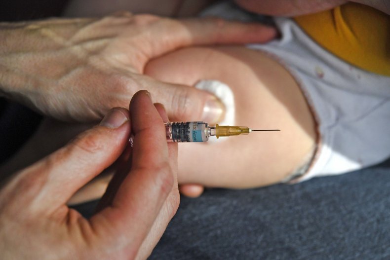 anti vax france injection