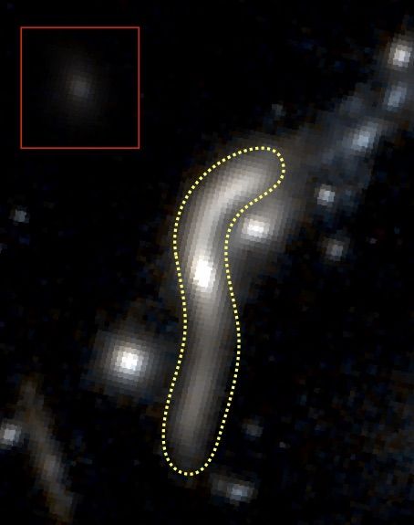 02_02_hubble_gravitational_lensing