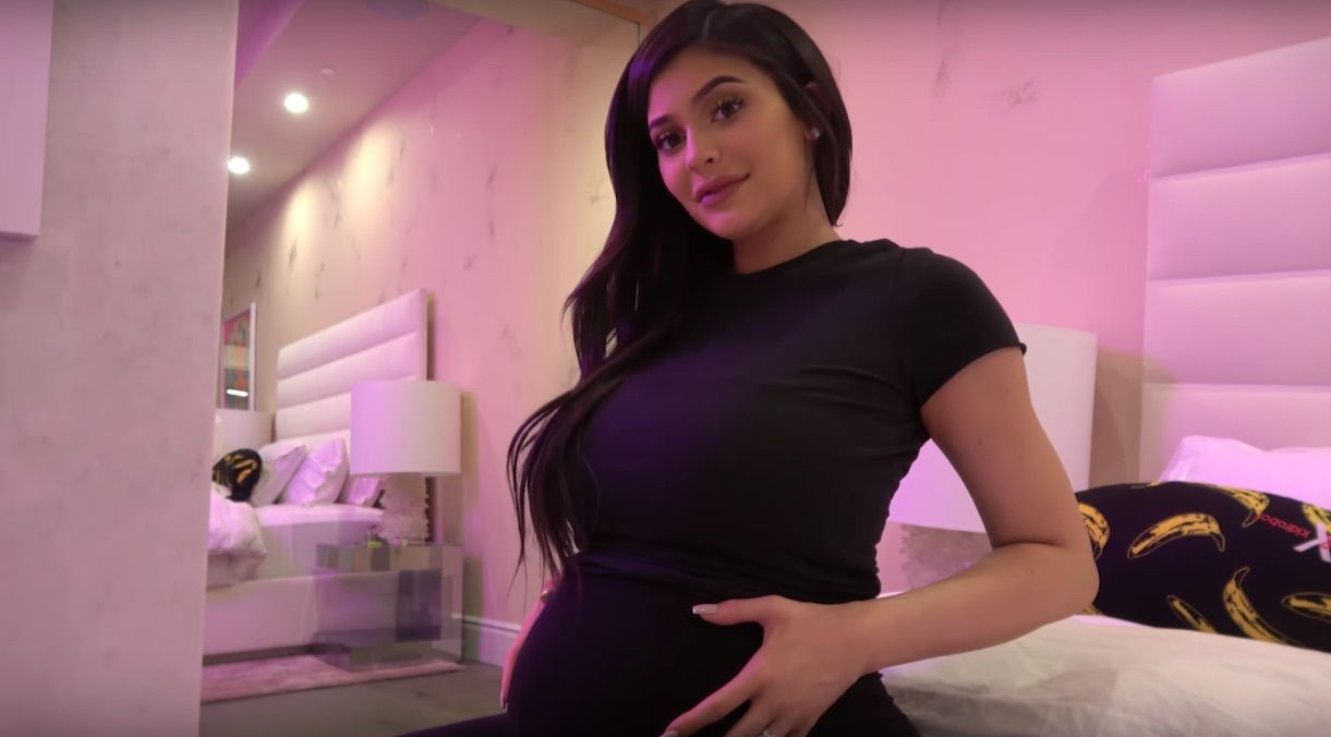 Kylie Jenner names baby Stormi