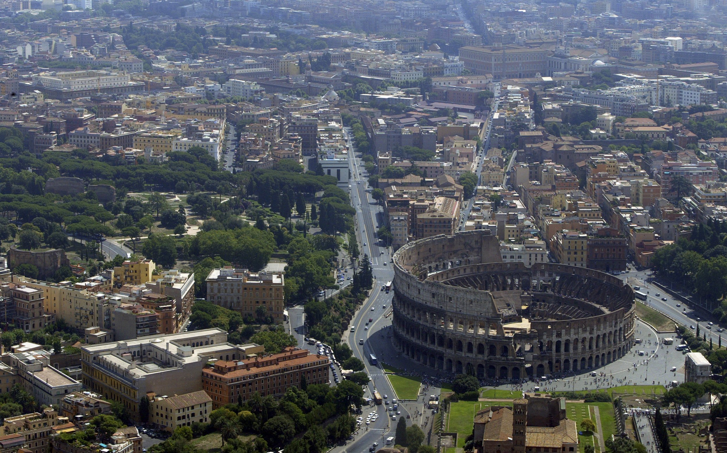 Рим город Колизей сверху