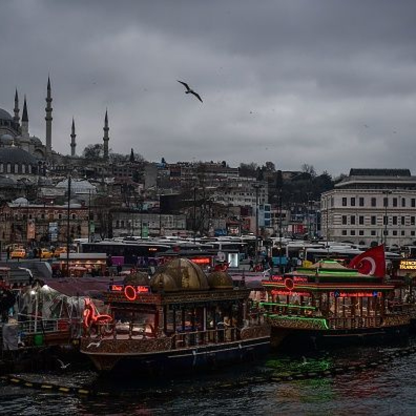 Sex of many in Istanbul
