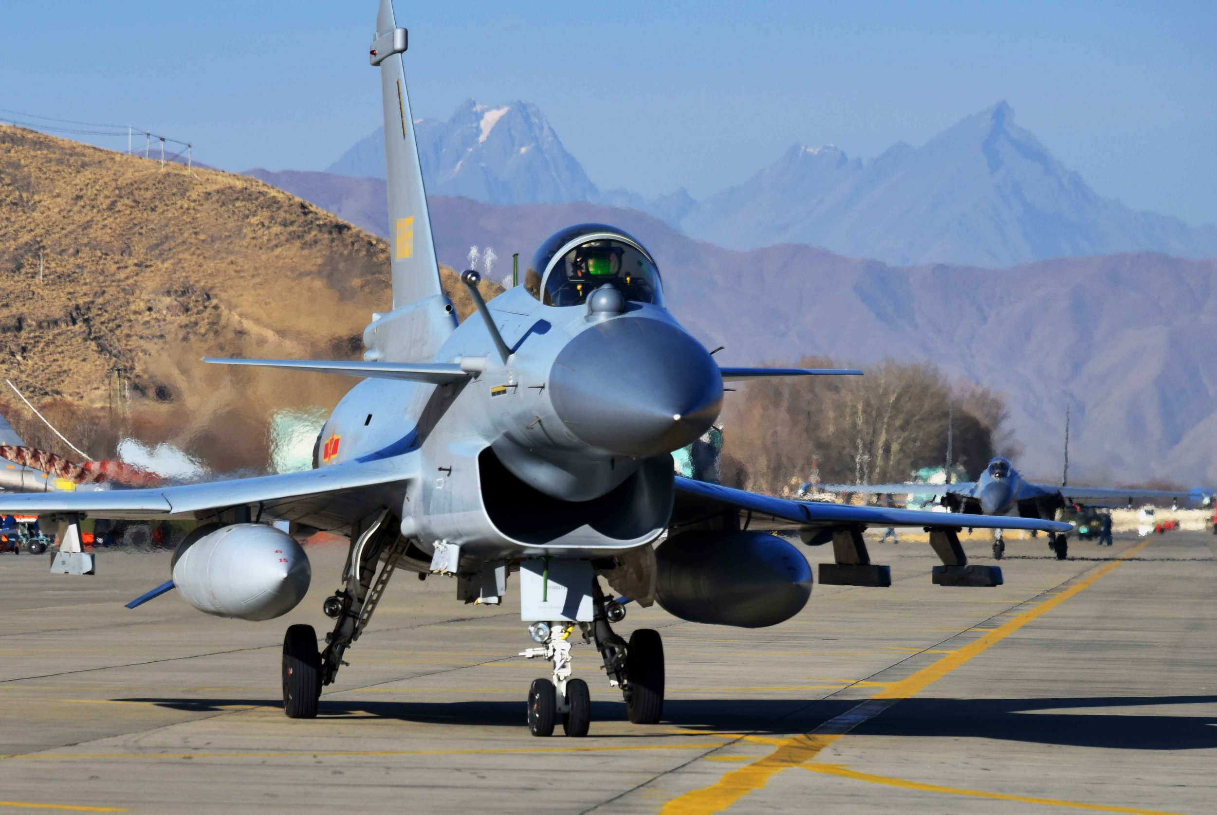 China Shows Off Air Force in Direct Challenge to India Military Power ...