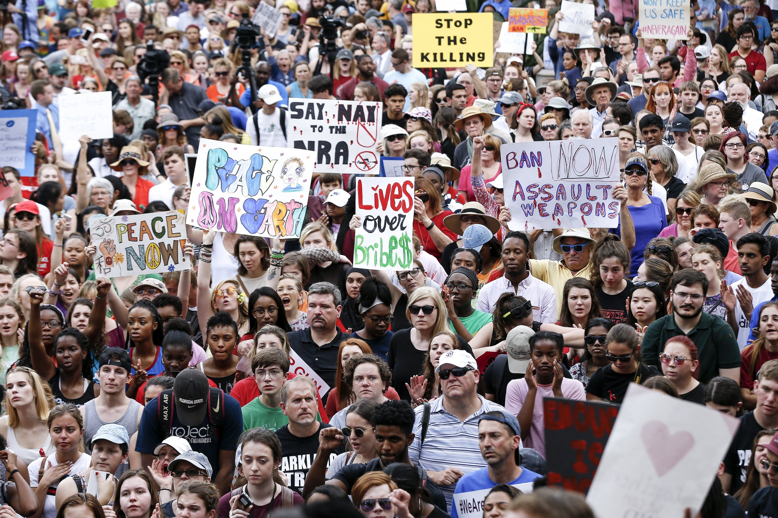 Florida-shooting-protest