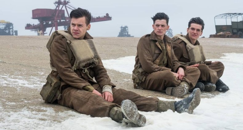 2-harry-styles-dunkirk 2-harry-styles-dunkirk