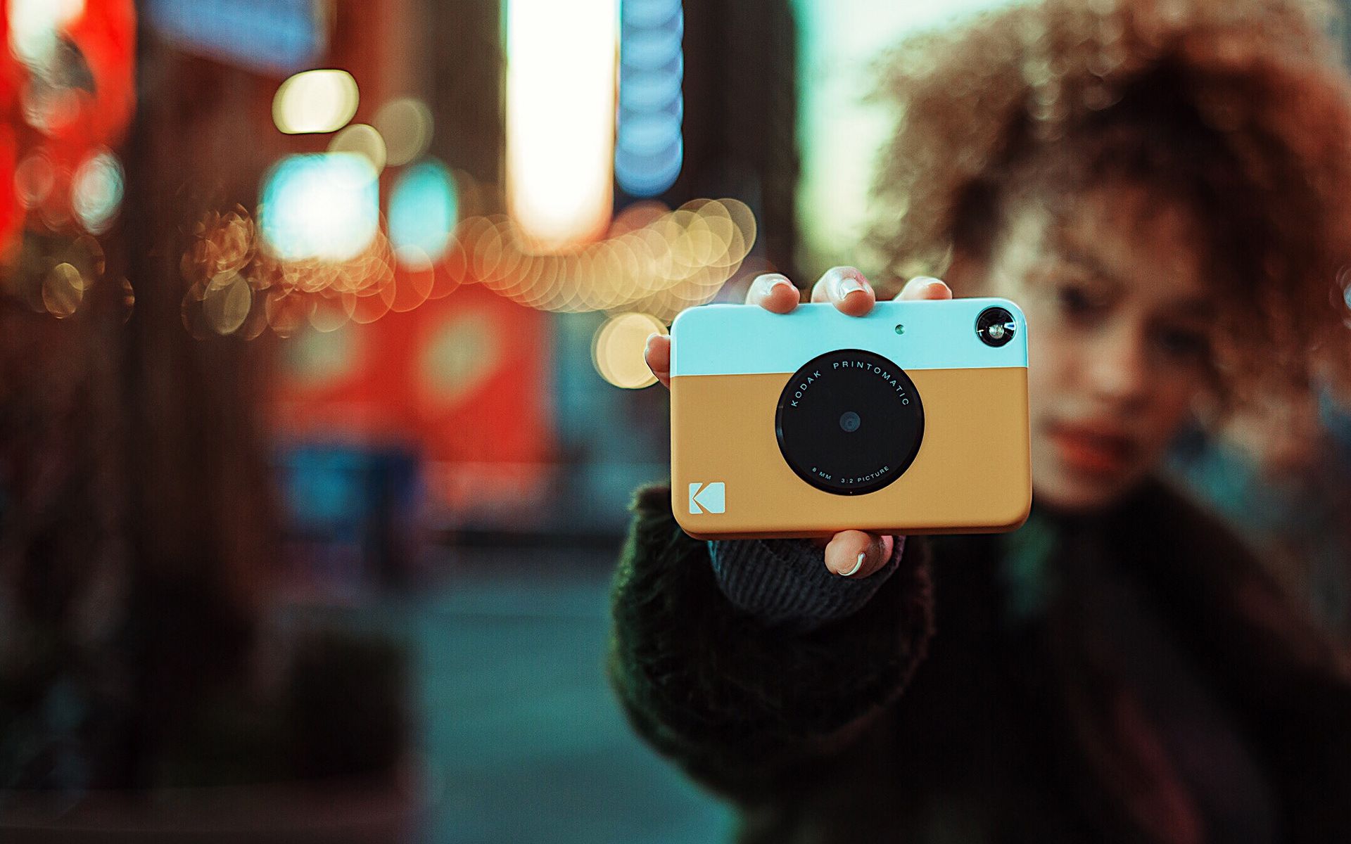 Kodak Printomatic Camera Is All Fashion, No Function