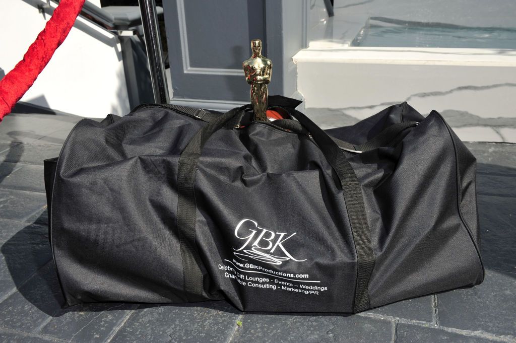 What's Inside The 2018 Oscars Gift Bag? The Most Lavish Items Revealed