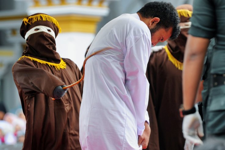 GettyImages-687044268 Indonesian man flogged GettyImages-687044268 Indonesian man flogged