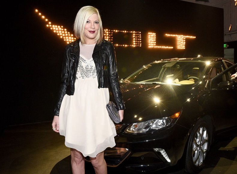 tori spelling car show
