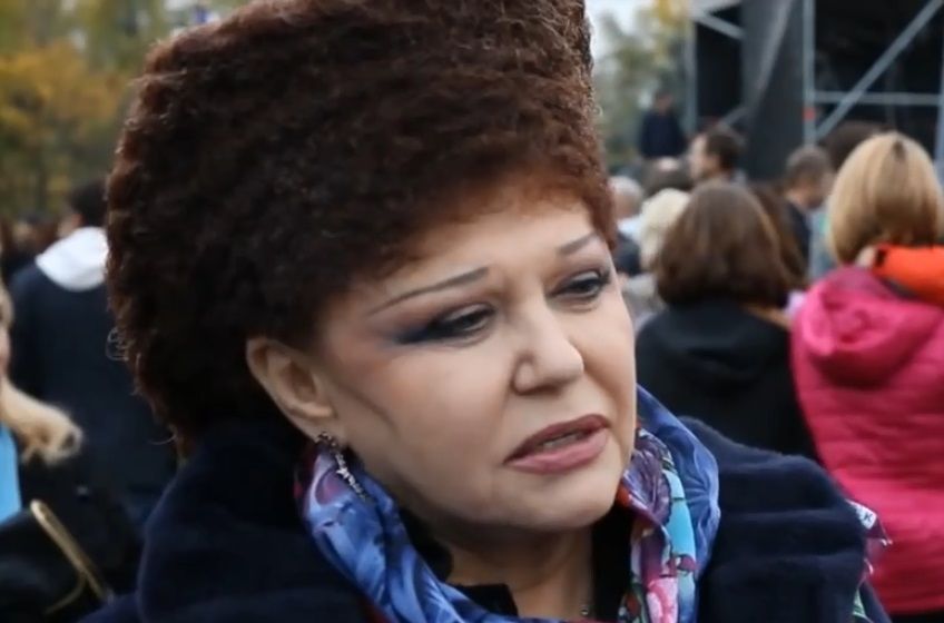 Who Is Valentina Petrenko Meet Russias WildHaired Senator Who L