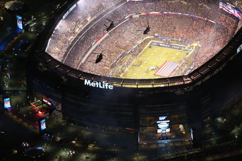 GettyImages-466663843 Super bowl flyover