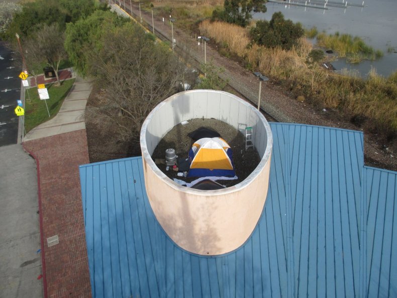 train-roof-camp train-roof-camp