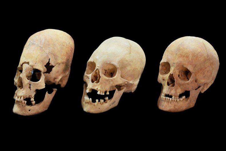A-MedievalSkullsB2