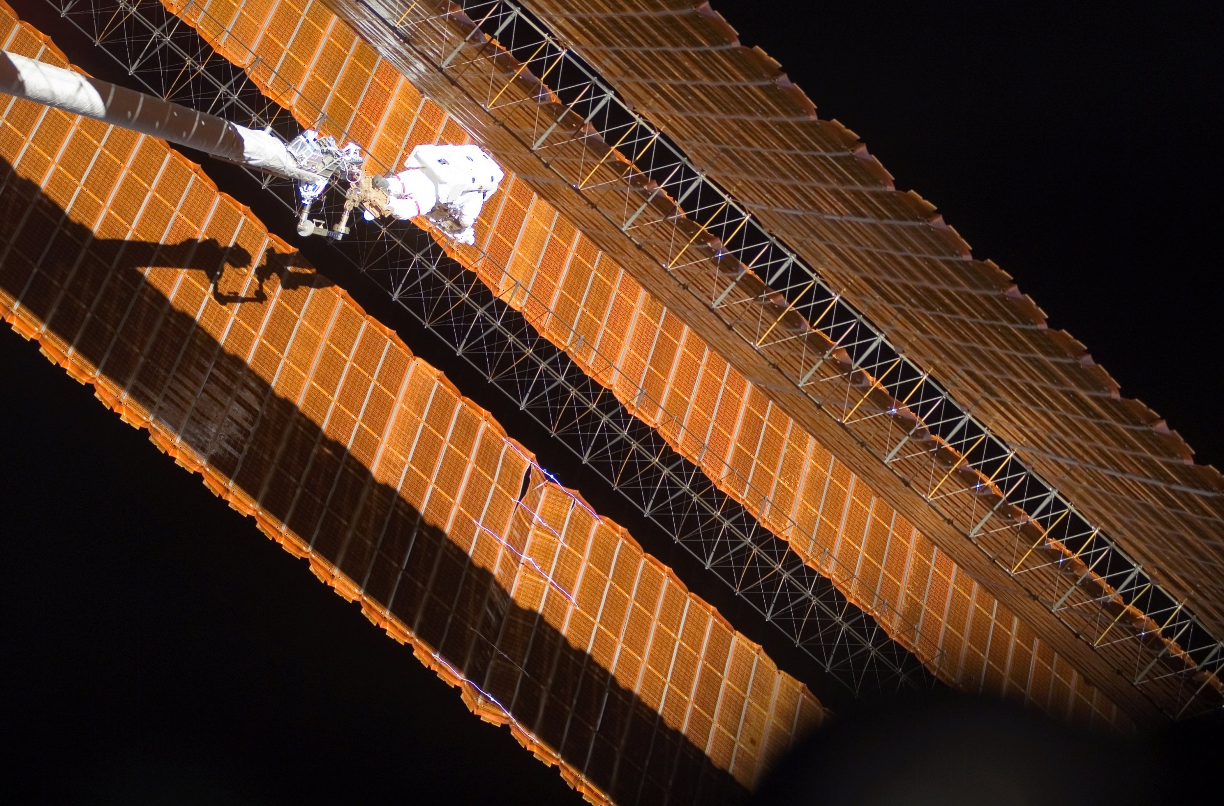 iss-solar-arrays