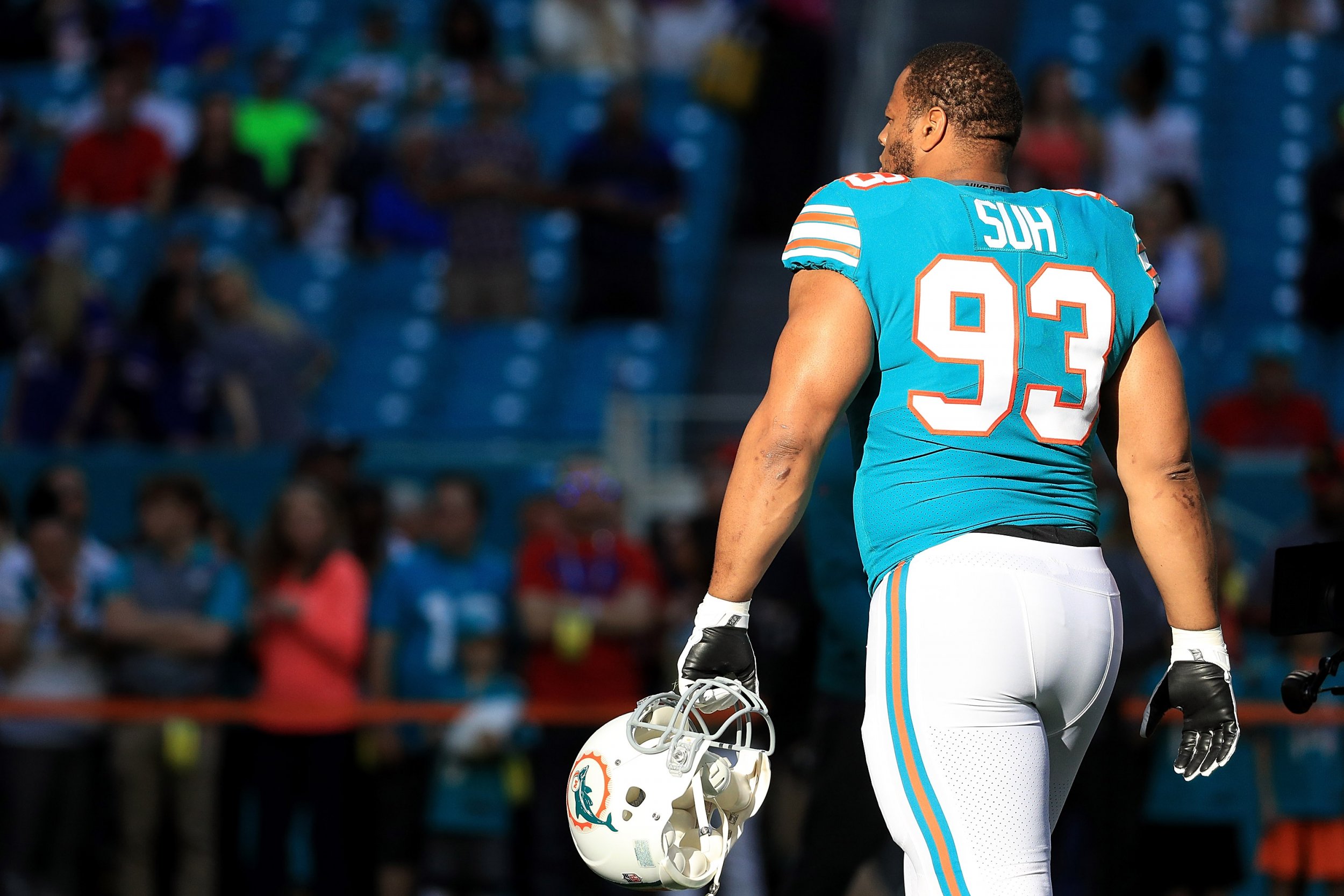 Why signing free agent Ndamukong Suh makes sense for the Cowboys