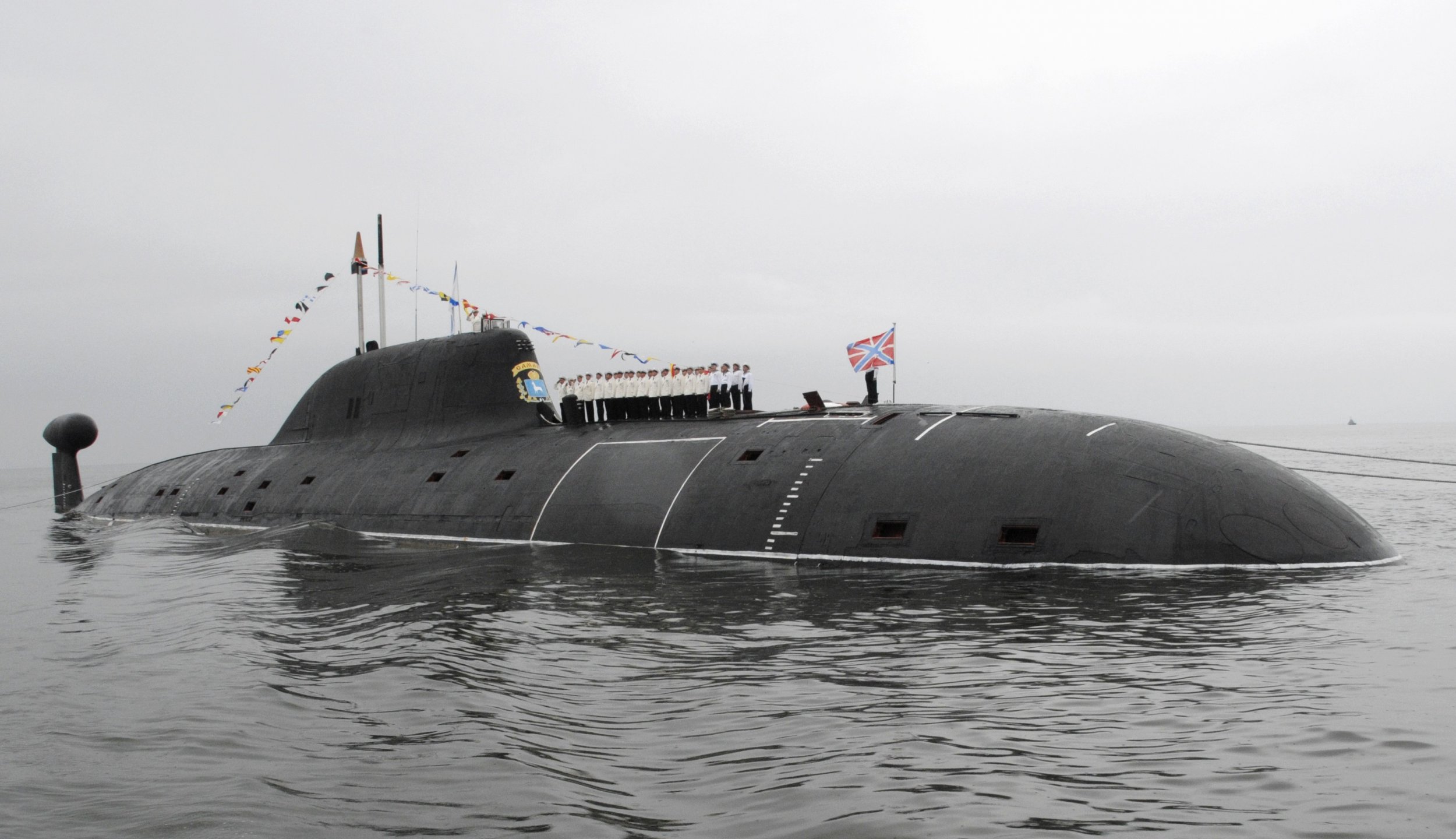 Russian Nuclear Submarine Commander Says His Vessels Sailed Near Navy
