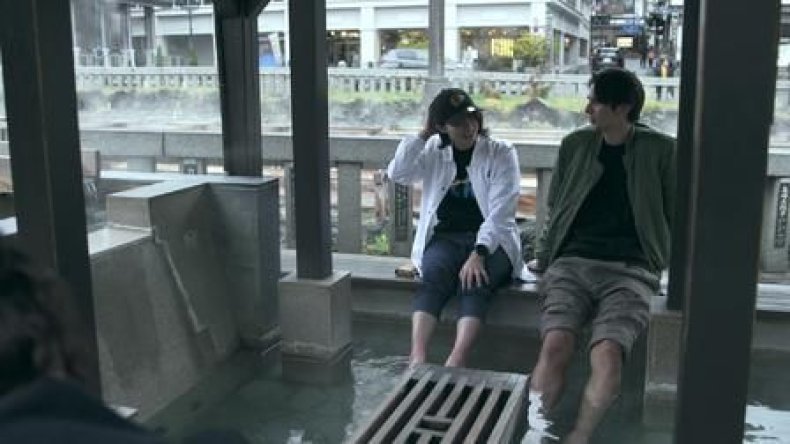terrace house tsubasa and shion foot bath date