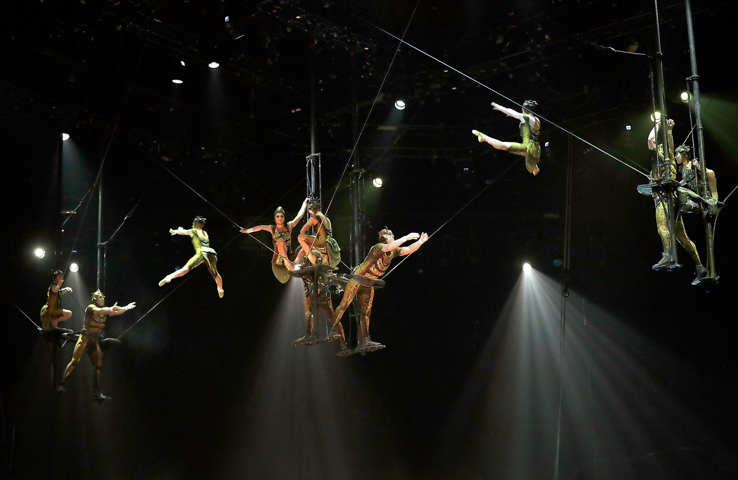 Cirque du Soleil Accident Performer Dies After Tragic Fall During