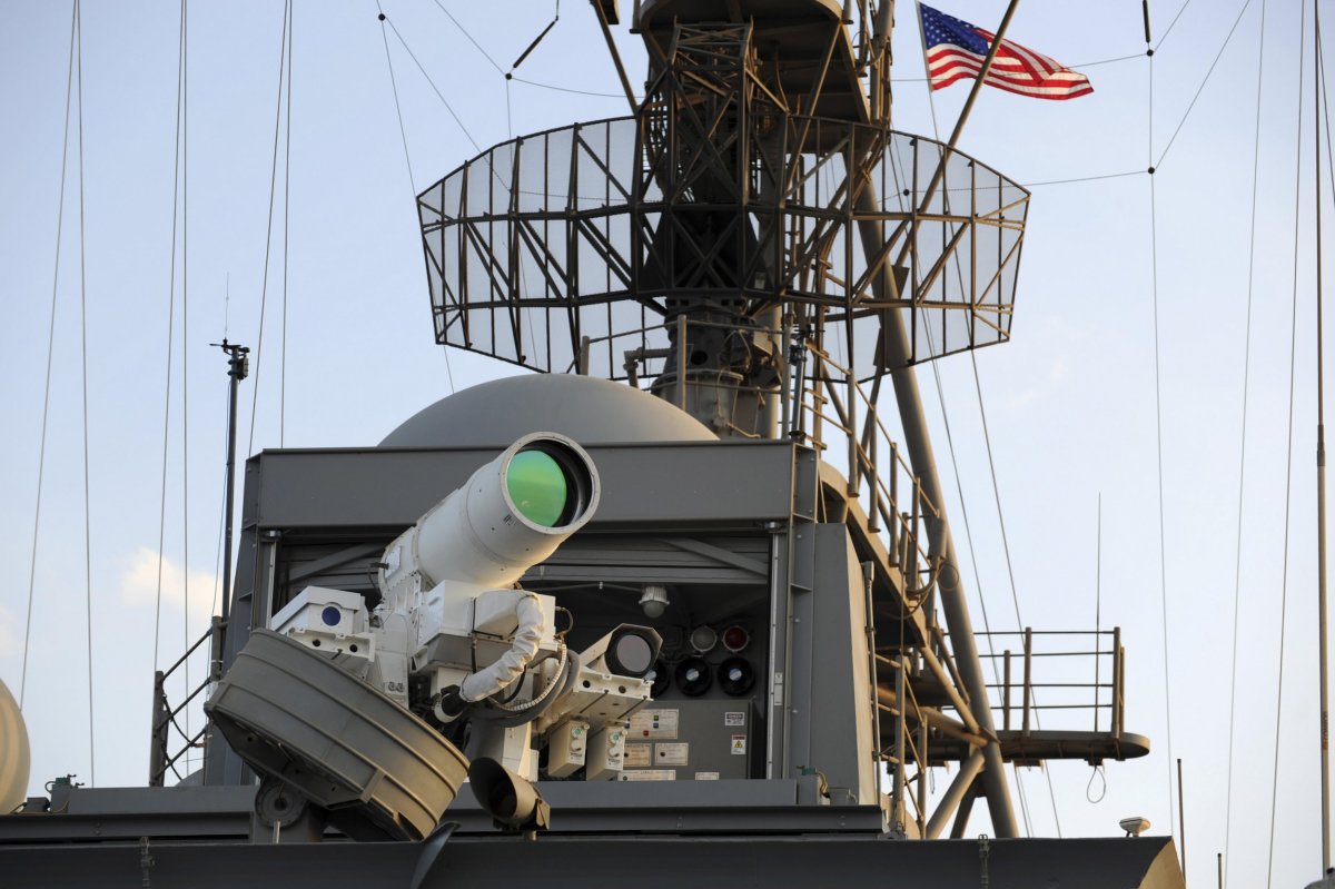 USS Ponce laser weapon test