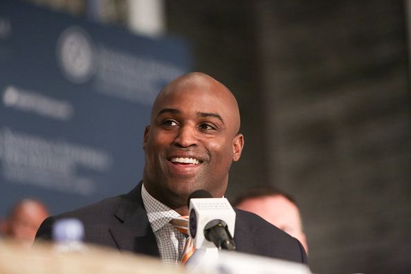 Former Nfl Player Ricky Williams Launches Marijuana Brand