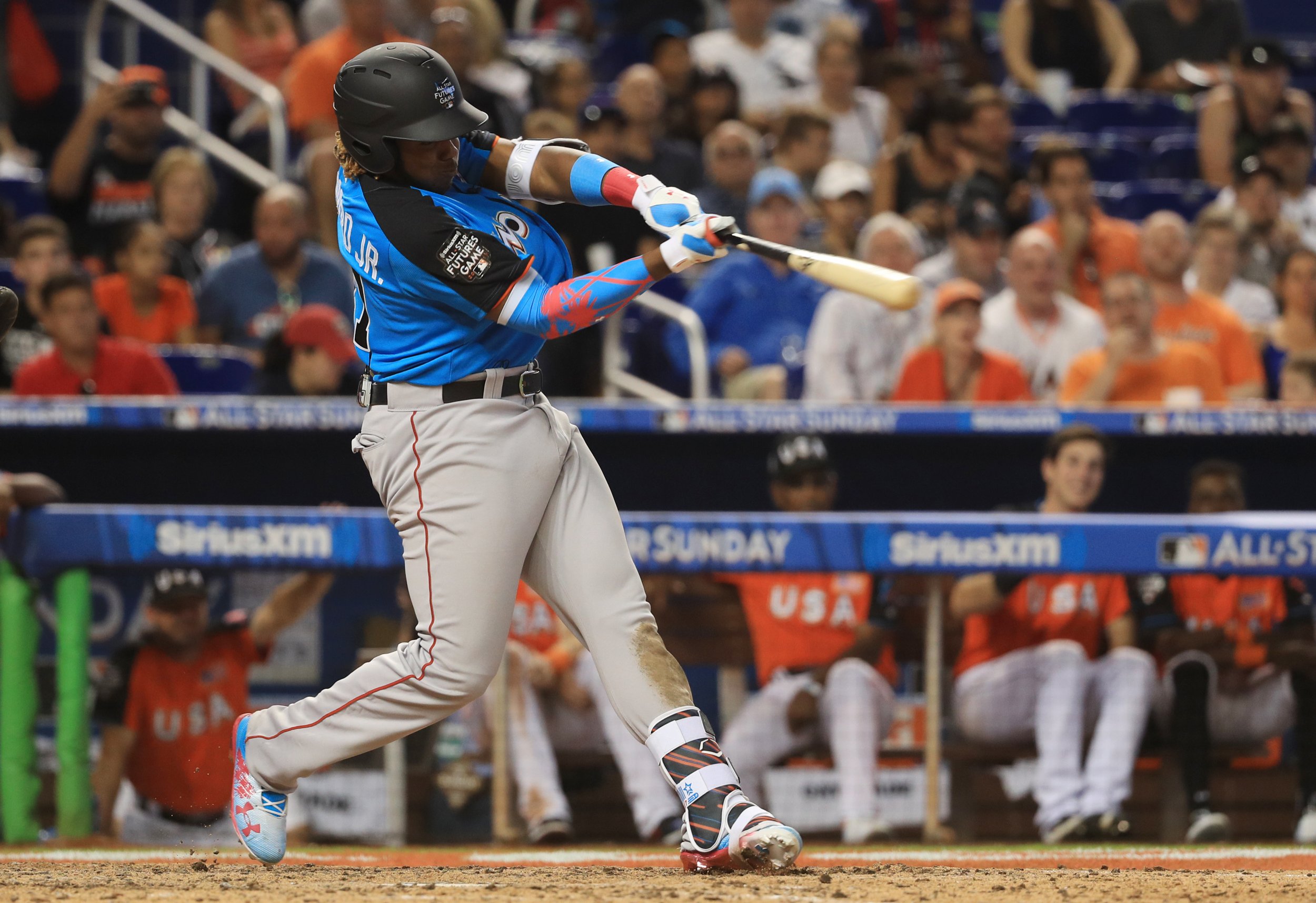 Vladimir Guerrero Jr hits incredible walk-off home run in Montreal