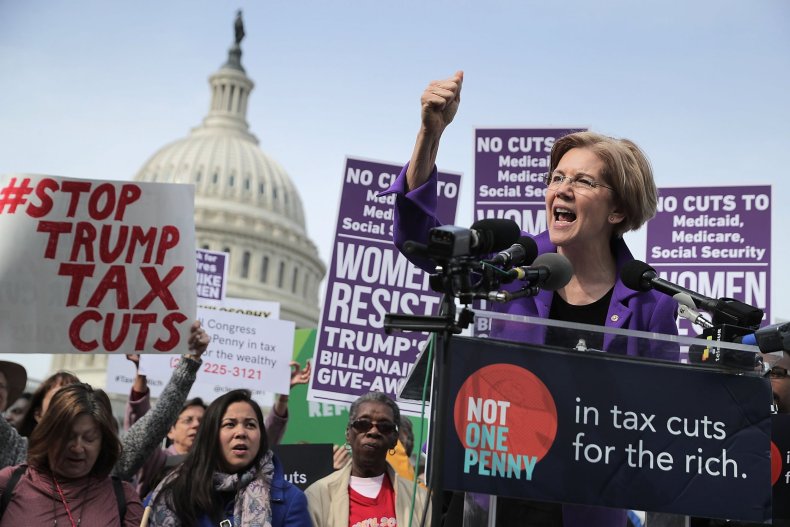Elizabeth-Warren-Trump