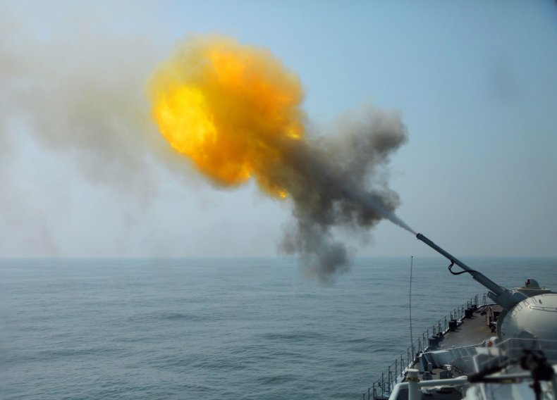 ChinaNavyDestroyerFiring2