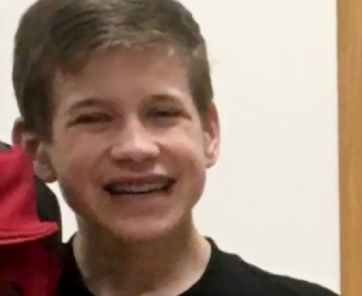 Kyle Plush Ohio Teen Who Died After Being Pinned By His Minivan Seat Called 911 Twice Newsweek 2200