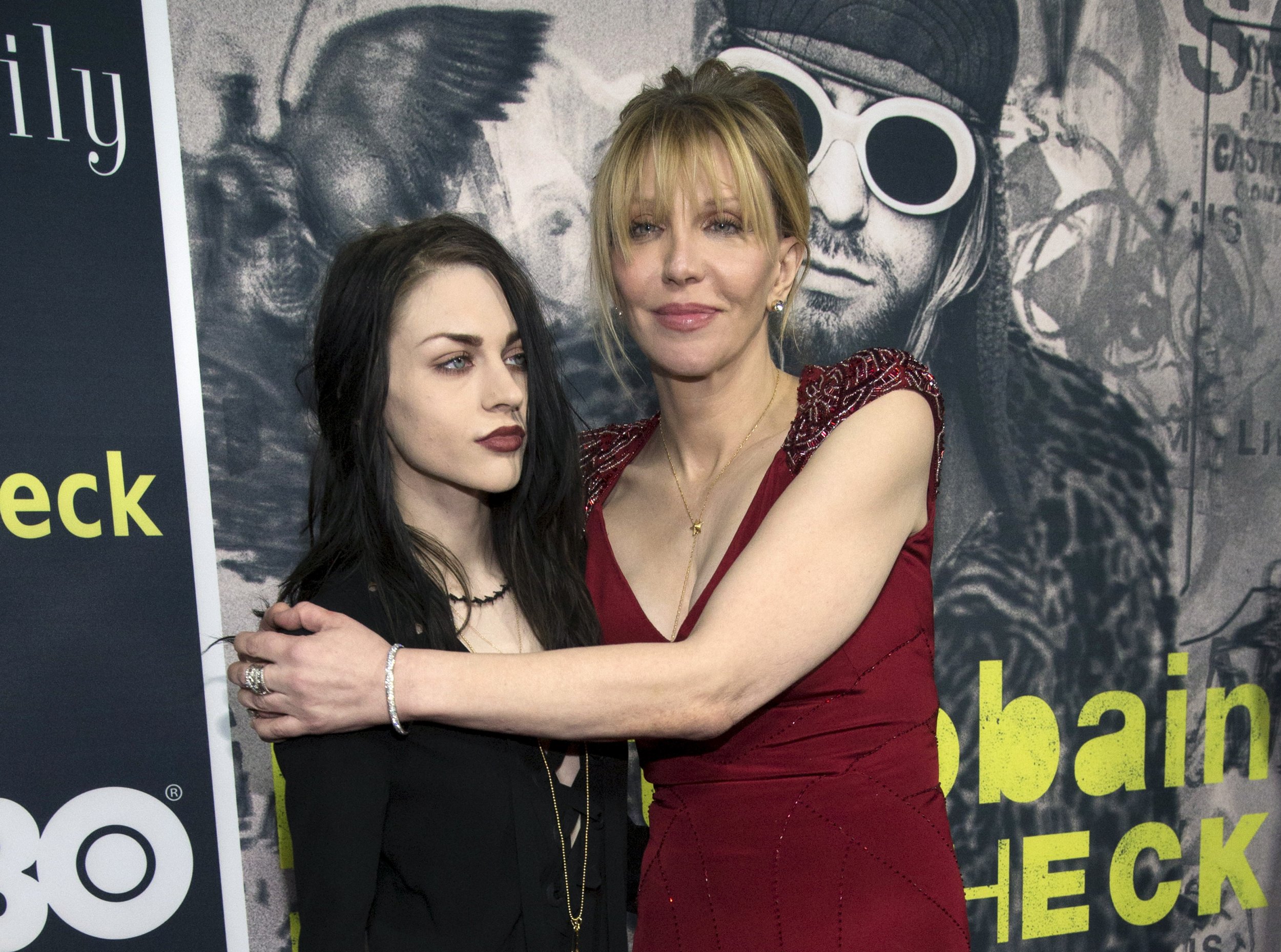 Courtney Love and Frances Bean fight release of Kurt Cobain's death photos, Kurt Cobain