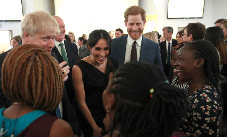 传记作者,梅根马克尔将帮助皇室成员与种族关系 Meghan Markle Will Help Royals With Race Relations, Says Biographer