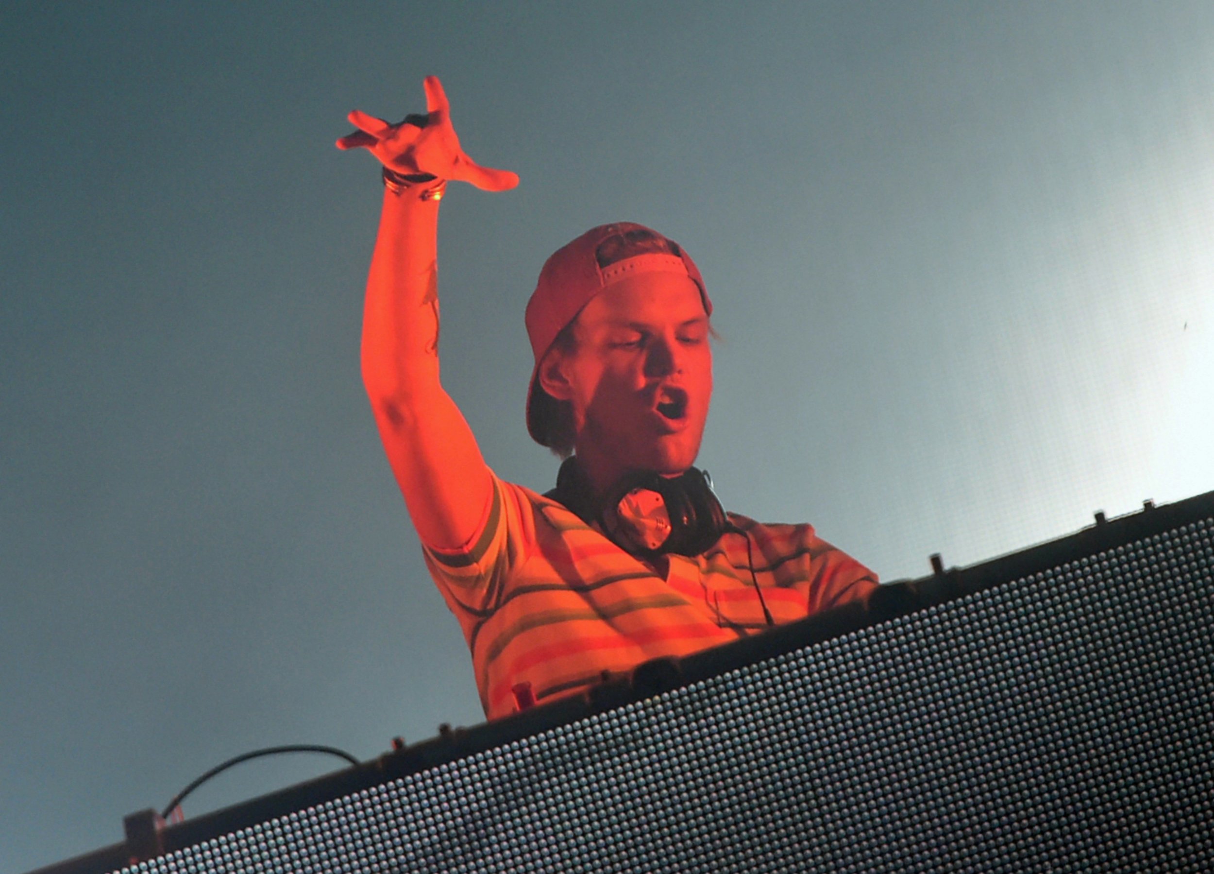 Swedish DJ Avicii Dead At 28: His 10 Best Songs And Music Videos - Newsweek