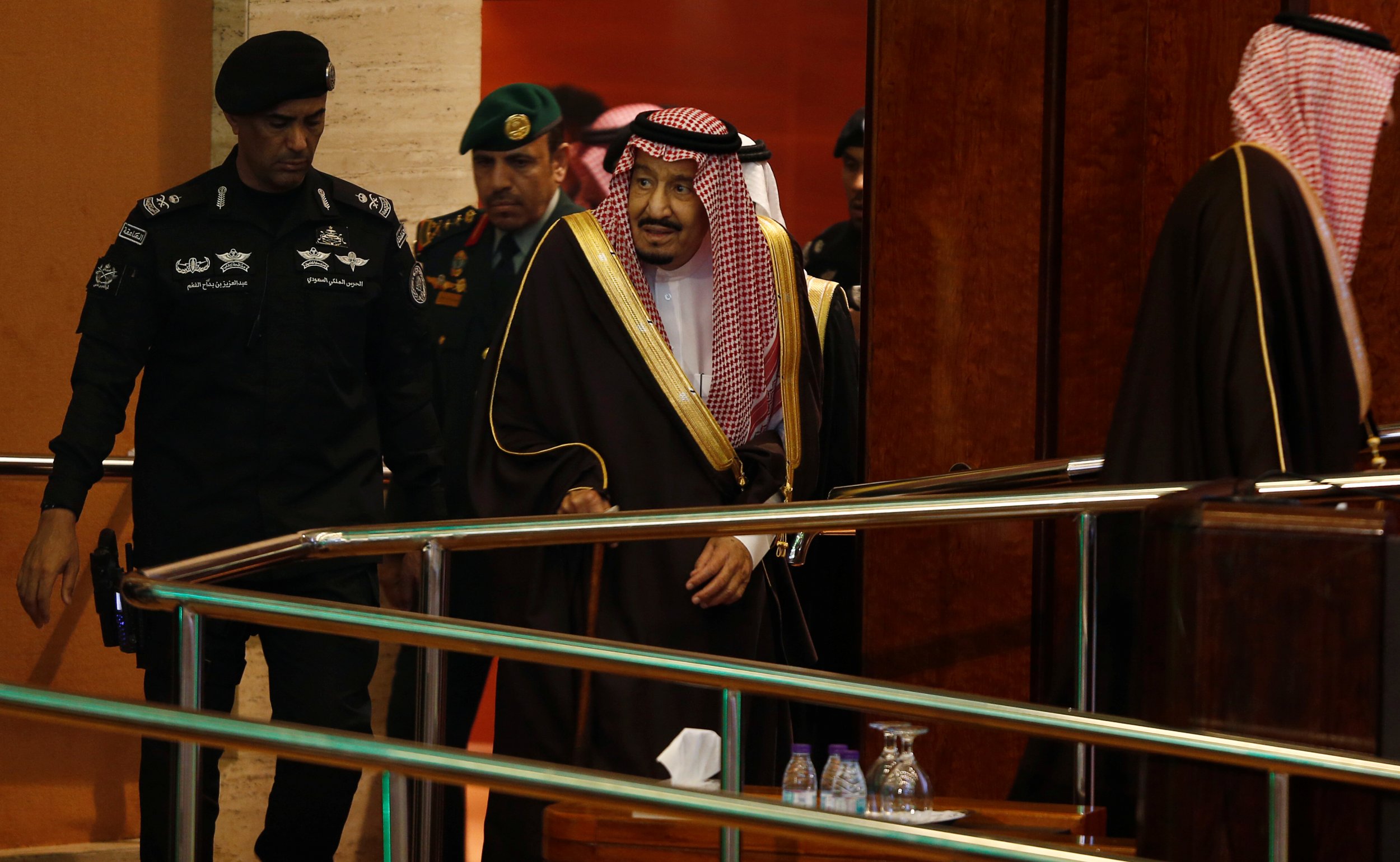 Наказания в саудовской аравии. Смертная казнь в Саудовской Аравии. Казнь в Саудовской Аравии. Казнь в арабских Эмиратах.