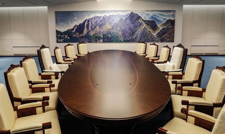 04_26_Korean_summit_room