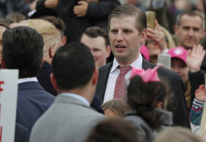 2018-04-02T160334Z_2090443717_HP1EE4218LY0Y_RTRMADP_3_RELIGION-EASTER-USA-WHITEHOUSE 2018-04-02T160334Z_2090443717_HP1EE4218LY0Y_RTRMADP_3_RELIGION-EASTER-USA-WHITEHOUSE