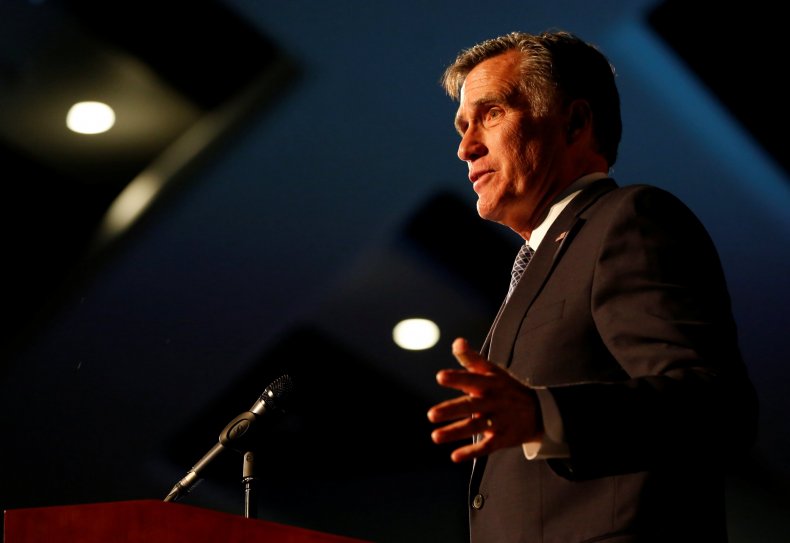 2018-02-17T043816Z_16114808_RC16A5392260_RTRMADP_3_USA-POLITICS-ROMNEY