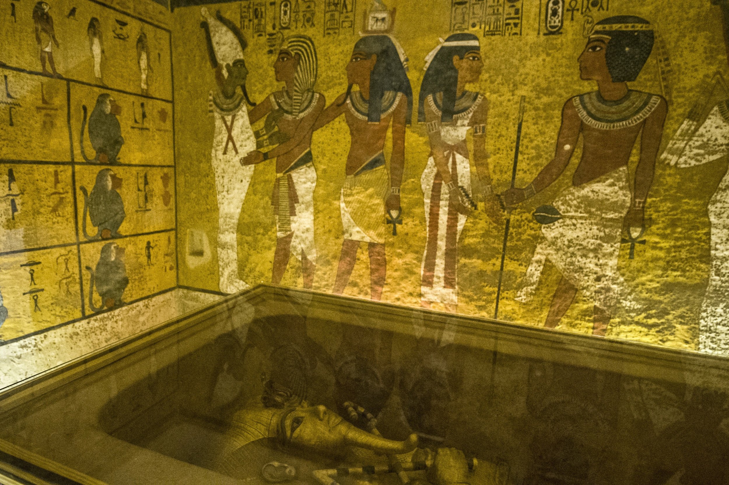 Ancient Egypt No Trace Of Lost Tomb Of Nefertiti At King