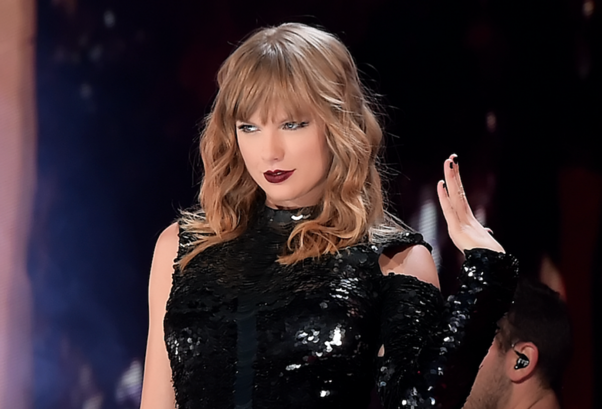 Taylor Swift's Reputation Tour: See Full Setlist After Opening Night