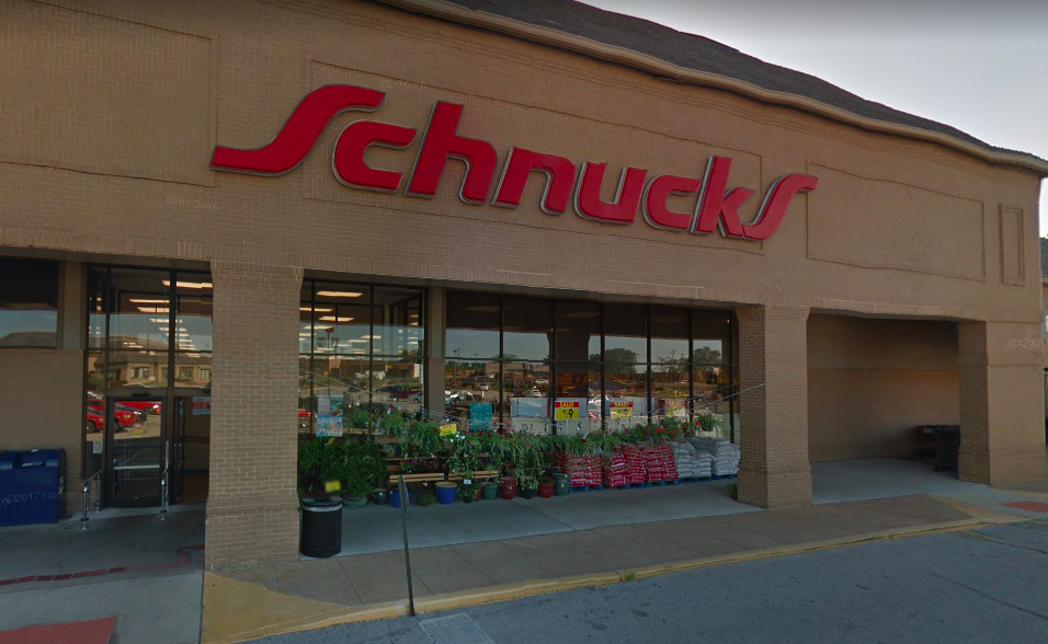 St. Louis Grocery Store Apologizes After Clerk Refuses to Sell Money