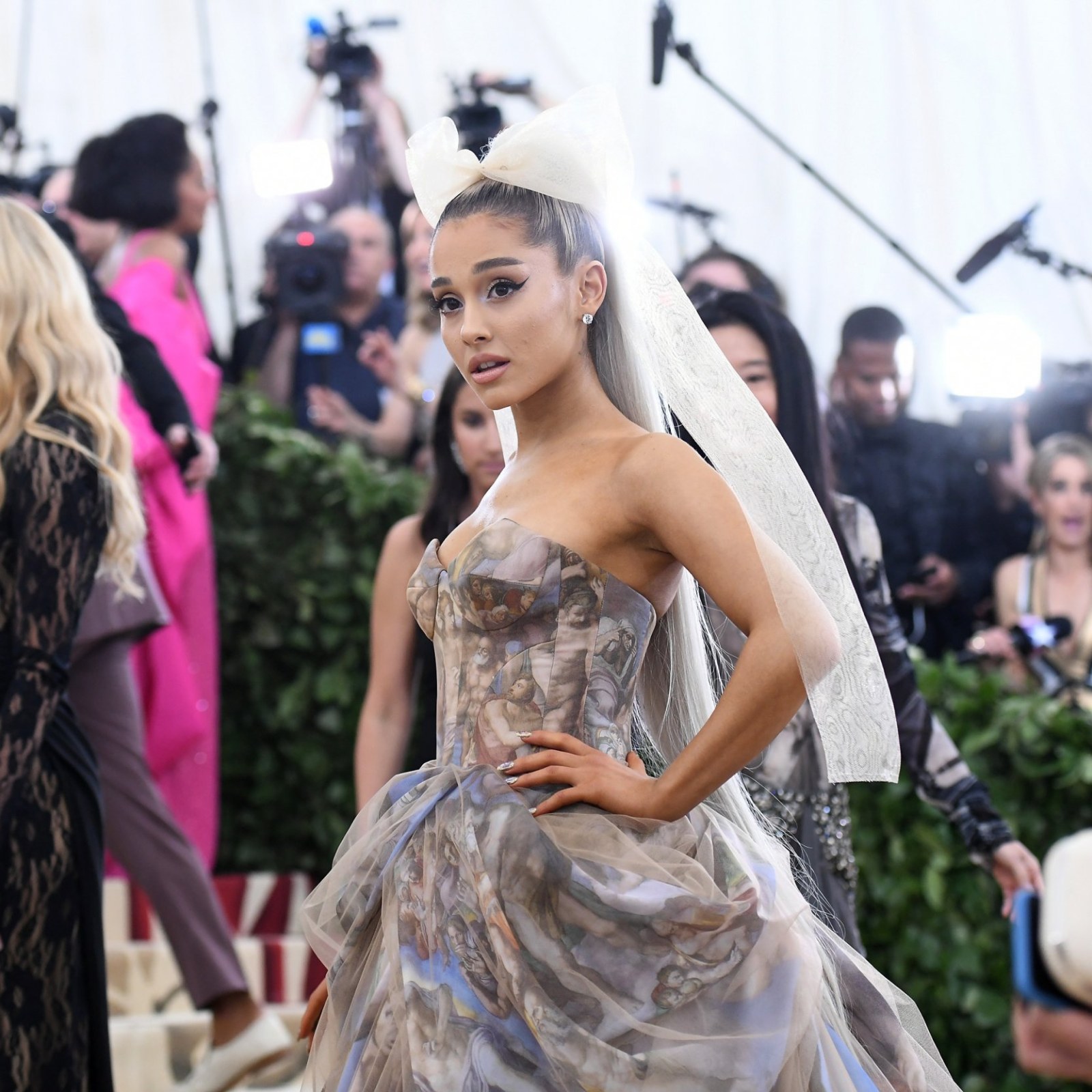 Why Did Ariana Grande And Mac Miller Break Up Singer Shares Update On Instagram Story Post