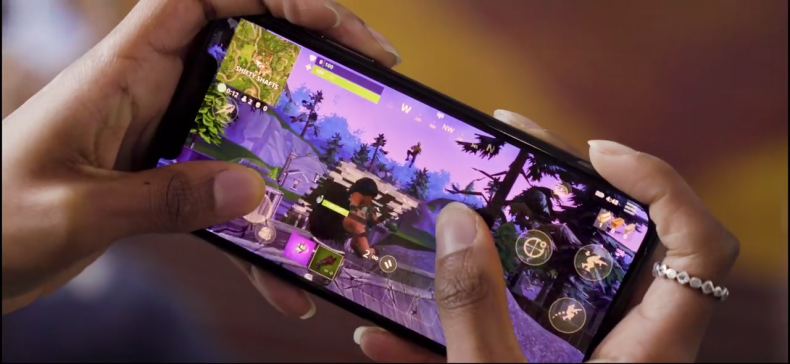 Fortnite mobile off screen
